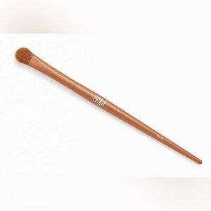 Eye Packer Brush